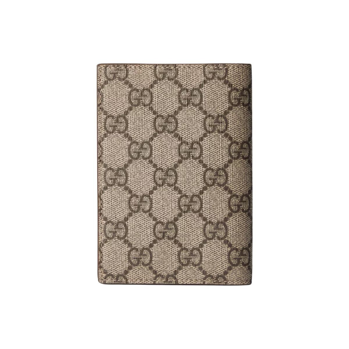 GUCCI Men's Beige & Ebony Canvas Passport Holder | 795229