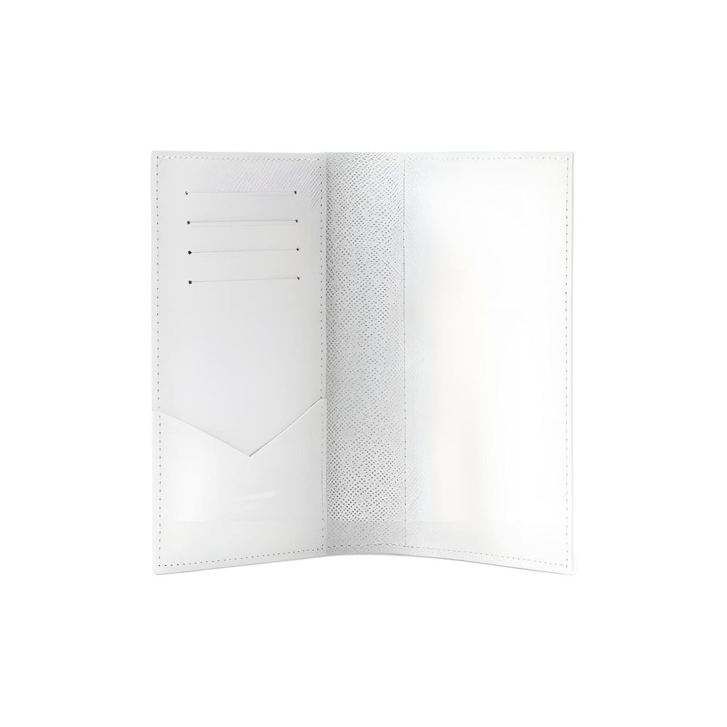LOUIS VUITTON Passport Cover 2024 Ski Collection White Monogram M27064